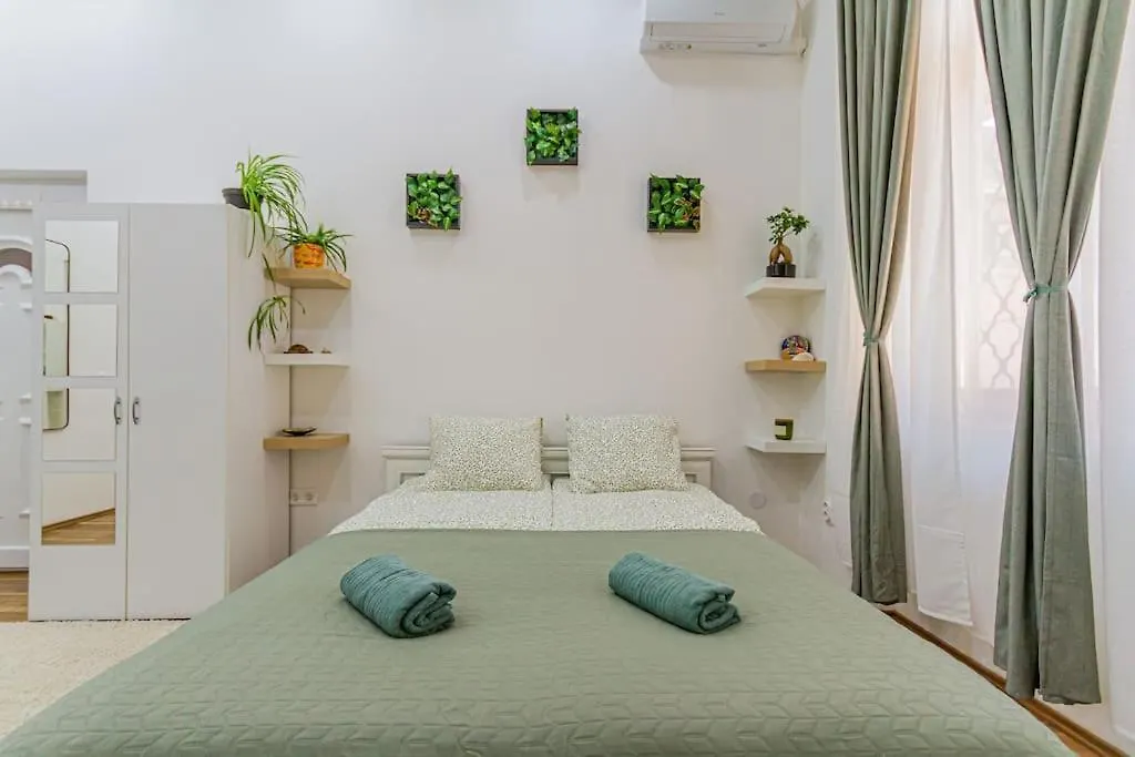 Balinese Style Downtown Apartment Budapeszt 0*,  Węgry