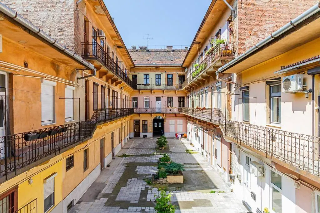 Balinese Style Downtown Apartment Budapeszt