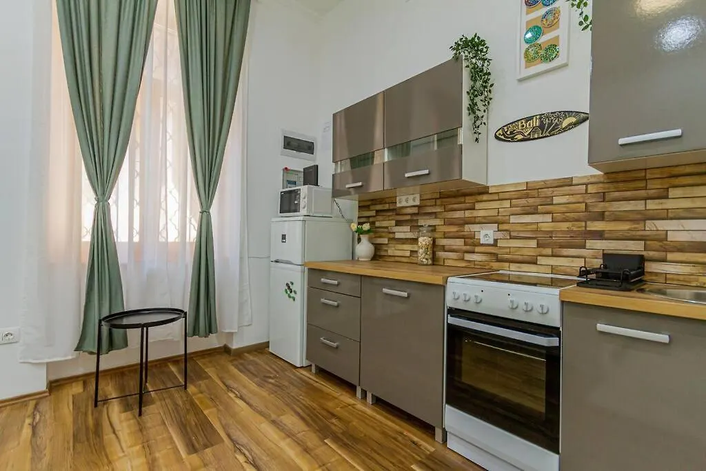 Balinese Style Downtown Apartment Budapeszt